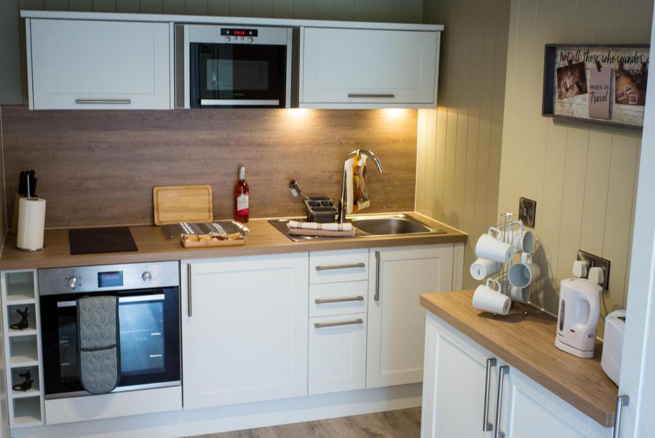 Sutton Cabins Stowey ภายนอก รูปภาพ