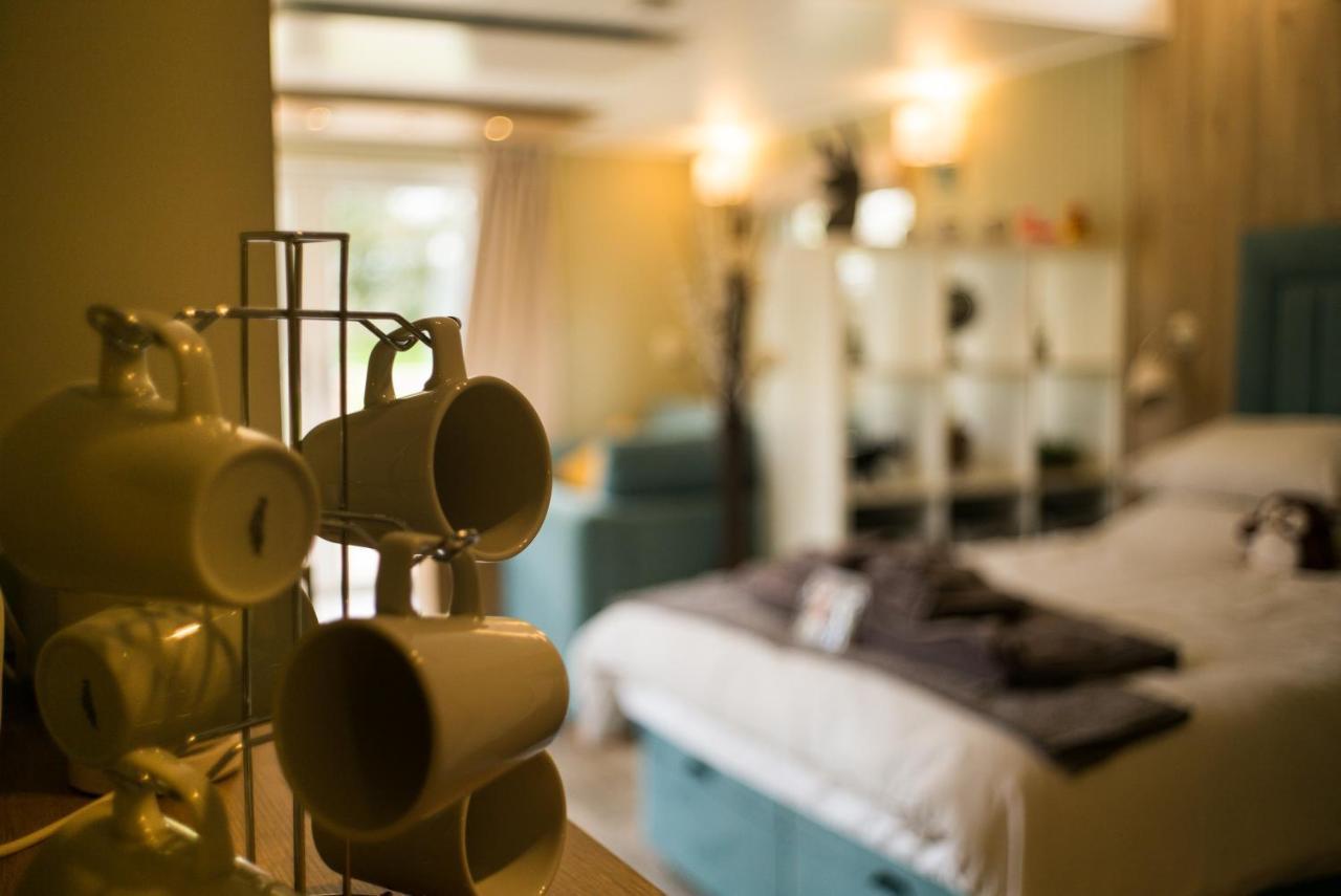 Sutton Cabins Stowey ภายนอก รูปภาพ